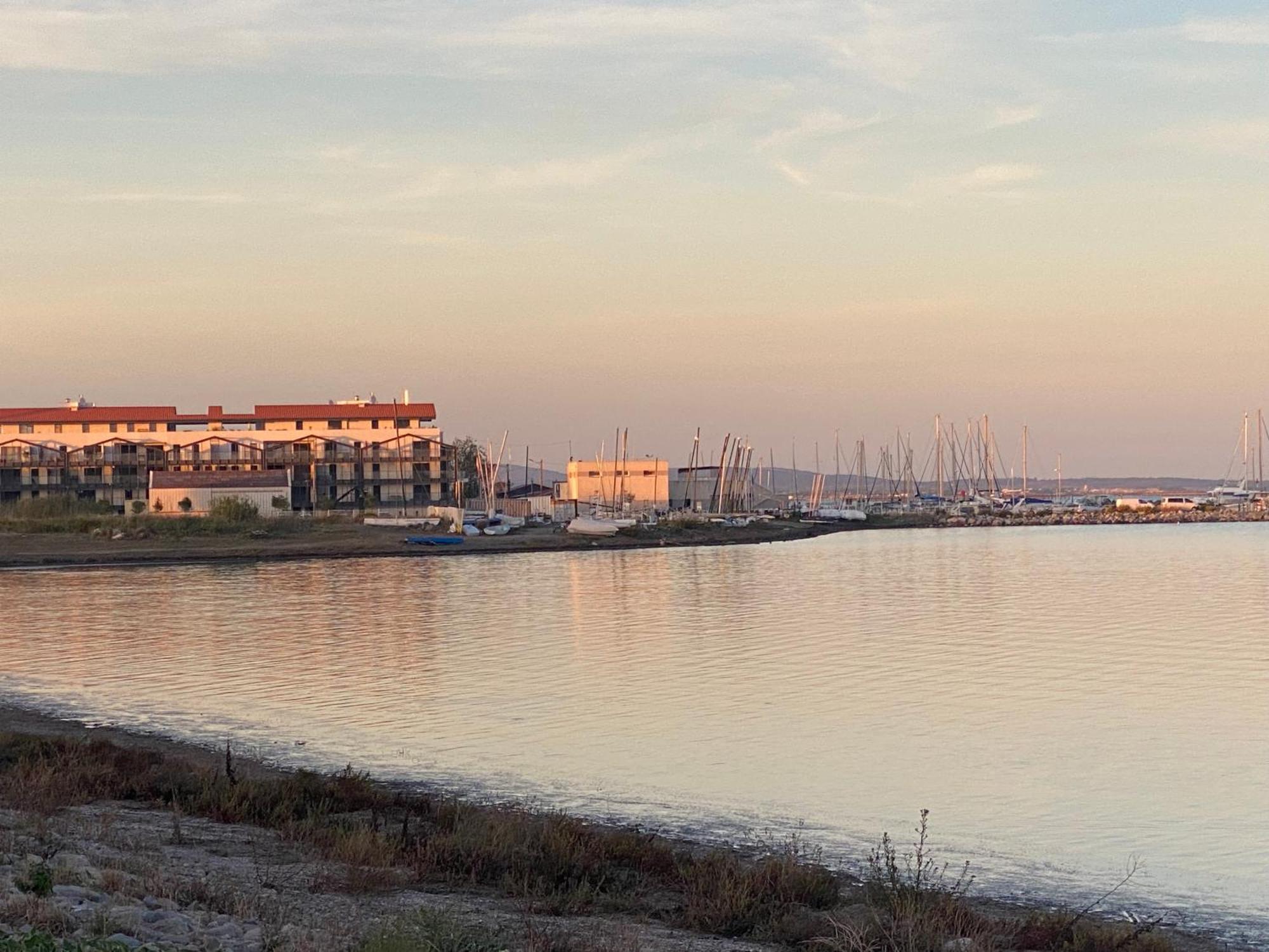 Un Endroit De Reve Lejlighed Marseillan  Eksteriør billede